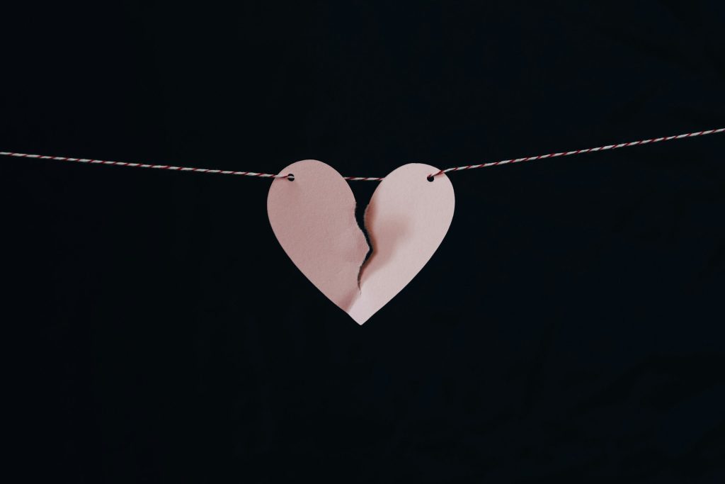 “Síndrome do Coração Partido”: É Possível Morrer de Amor? 💔